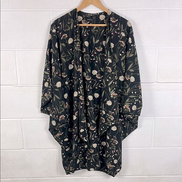 Miss Me floral Kimono open front cardigan - Picture 1 of 5